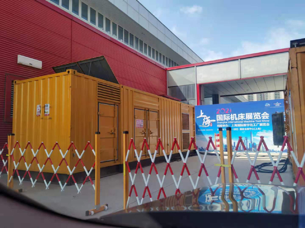 赫山发电车出租-发电机无电压或电压太低怎么办？